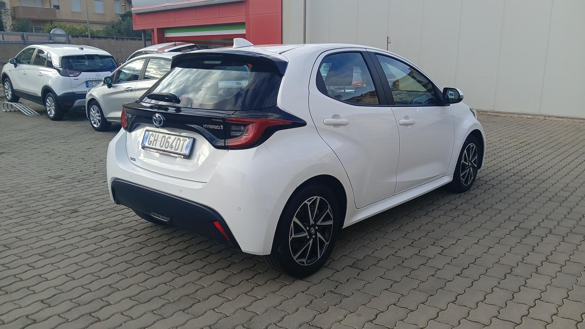 Toyota Yaris 1.5 Hybrid 5 porte Trend